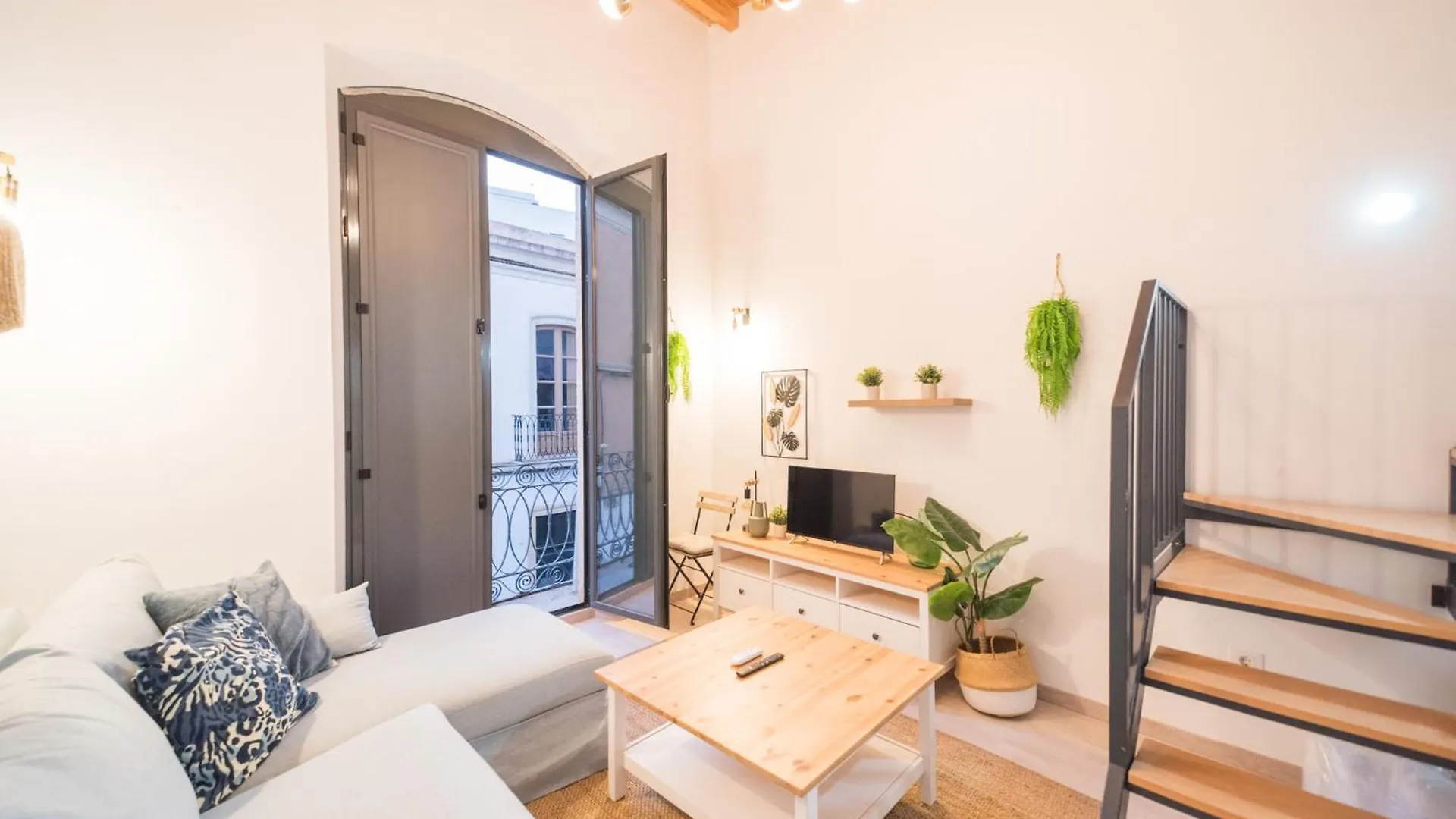 Expoholidays- Apartamentos San Francisco Almería